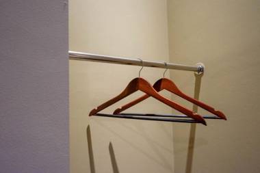 Sans Hotel Empress Simpang Lima