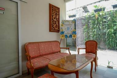 RedDoorz @ Jalan Majapahit Semarang