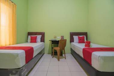 RedDoorz near Kampus UMP Purwokerto