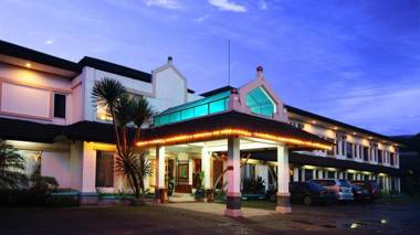 Parama Hotel