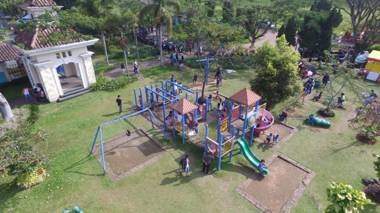 Puncak Resort Drive 232 By Aryaduta