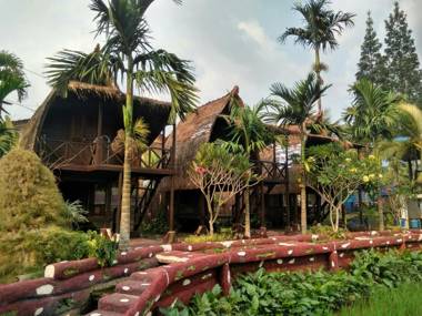 Aries Biru Hotel & Villa