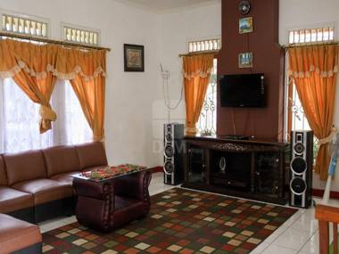 Villa Kota Bunga Anggrek