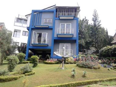 Villa Kota Bunga Lavender