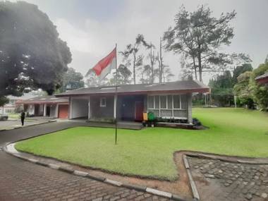 Wisma Galunggung Cisarua Puncak