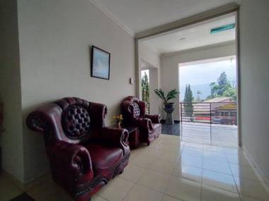 Hotel Arwana Safari Puncak RedPartner