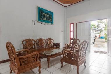 KoolKost Syariah near Ayani Mega Mall Pontianak