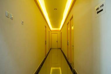 Gold Line Guest House