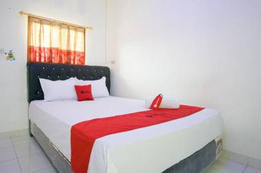 RedDoorz @ Pematangsiantar 2