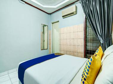 SPOT ON 2690 Hotel Tampan