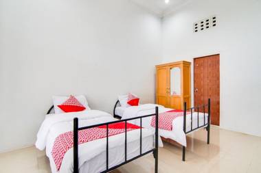 OYO 91514 Gedung Putih Inn Syariah