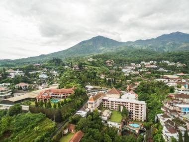 Royal Tretes View Hotel