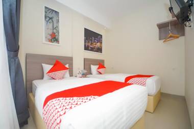 OYO 251 The Maximus Inn Hotel