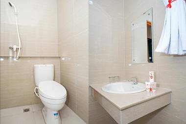 OYO 251 The Maximus Inn Hotel