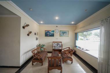 OYO 448 Hotel Central