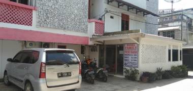 OYO 3872 Wisma Family