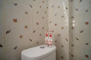 Vaccinated Staff - OYO 948 Vivi Residence Syariah II