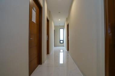 OYO 1574 U xpress Hotel