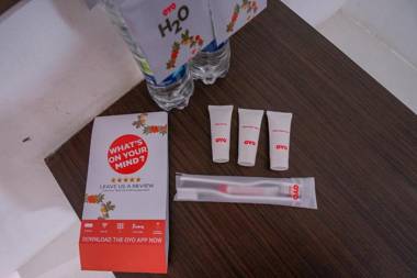 OYO 1868 Penginapan Sekip