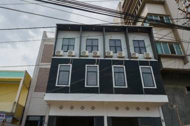 RedDoorz Syariah near RSUD Siti Fatimah Palembang