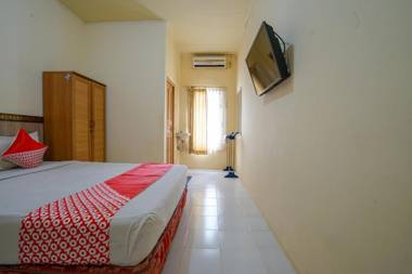 OYO 2502 Triantama Kost