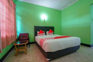 OYO 1389 Hotel Carissima