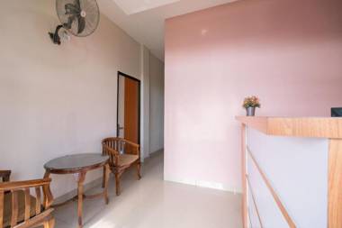 Urbanview Hotel Lumendiva 2 Palembang