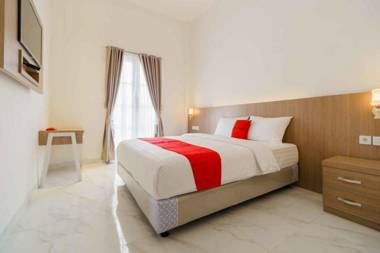 RedDoorz Plus Syariah @ Jalan Dr Sutomo Padang