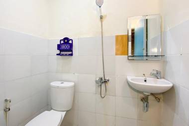 OYO 3092 Falah Residence Syariah