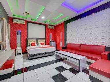 OYO 4010 Zaara Guest House Syariah