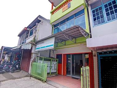 OYO 90468 Monalisa Guesthouse