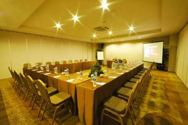 Hermes Palace Hotel Medan by BENCOOLEN