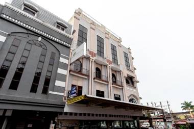 Capital O 2023 Medan Ville Hotel.