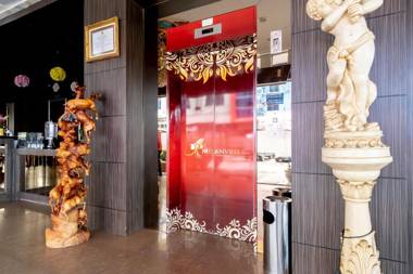 Capital O 2023 Medan Ville Hotel.