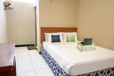 Urbanview Hotel Syariah Residence Medan