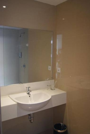 Thong's Inn Hotel Kualanamu