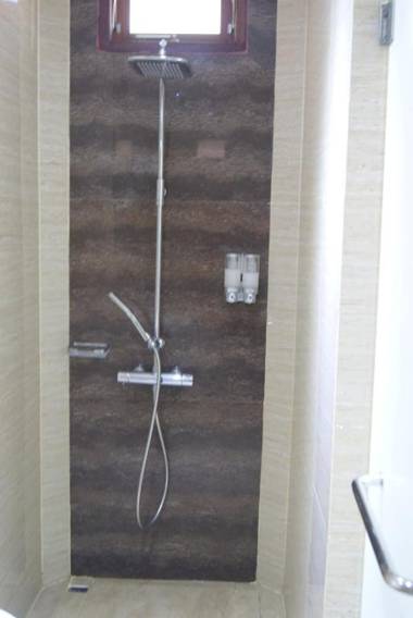 Thong's Inn Hotel Kualanamu