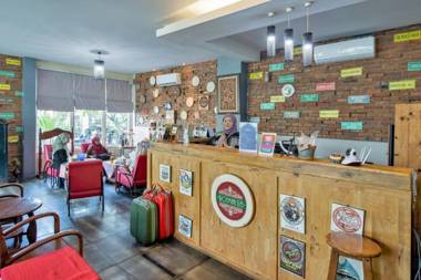 Roemah 28 Syariah Boutique Hotel