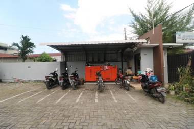 RedDoorz @ Jalan Krakatau Medan