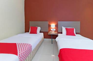 OYO 90741 Grand Shaqilla