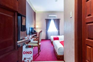 OYO 293 Mutiara Hijau Suites Syariah