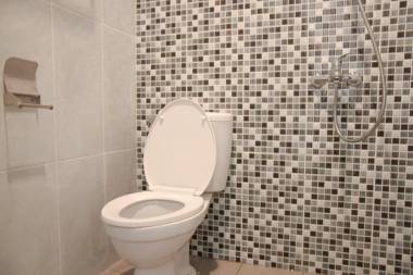 RedDoorz Plus near UNIMED Medan