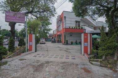 OYO 91141 Cherry Garden Hotel