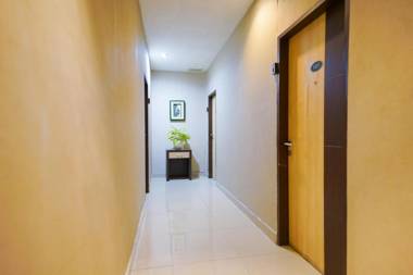 Urbanview Hotel Bumi Malaya