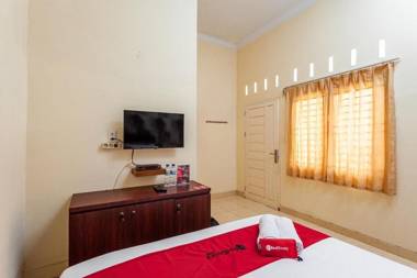 RedDoorz Syariah @ Jalan Letda Sujono Tembung