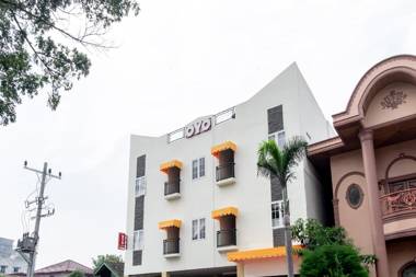 OYO 1185 Bukit Toedjoeh Residence Syariah