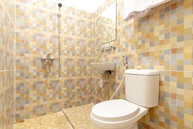 OYO 1457 Tmj Guest House