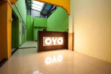 OYO 1733 Pocut Residence Syaria
