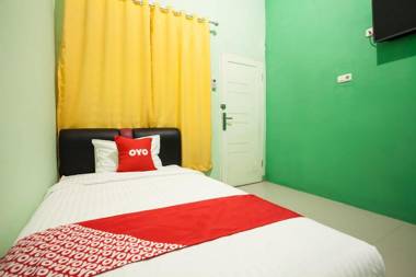 OYO 1733 Pocut Residence Syaria