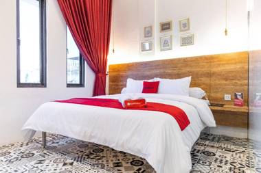 RedDoorz Plus @ Mitrotel Medan